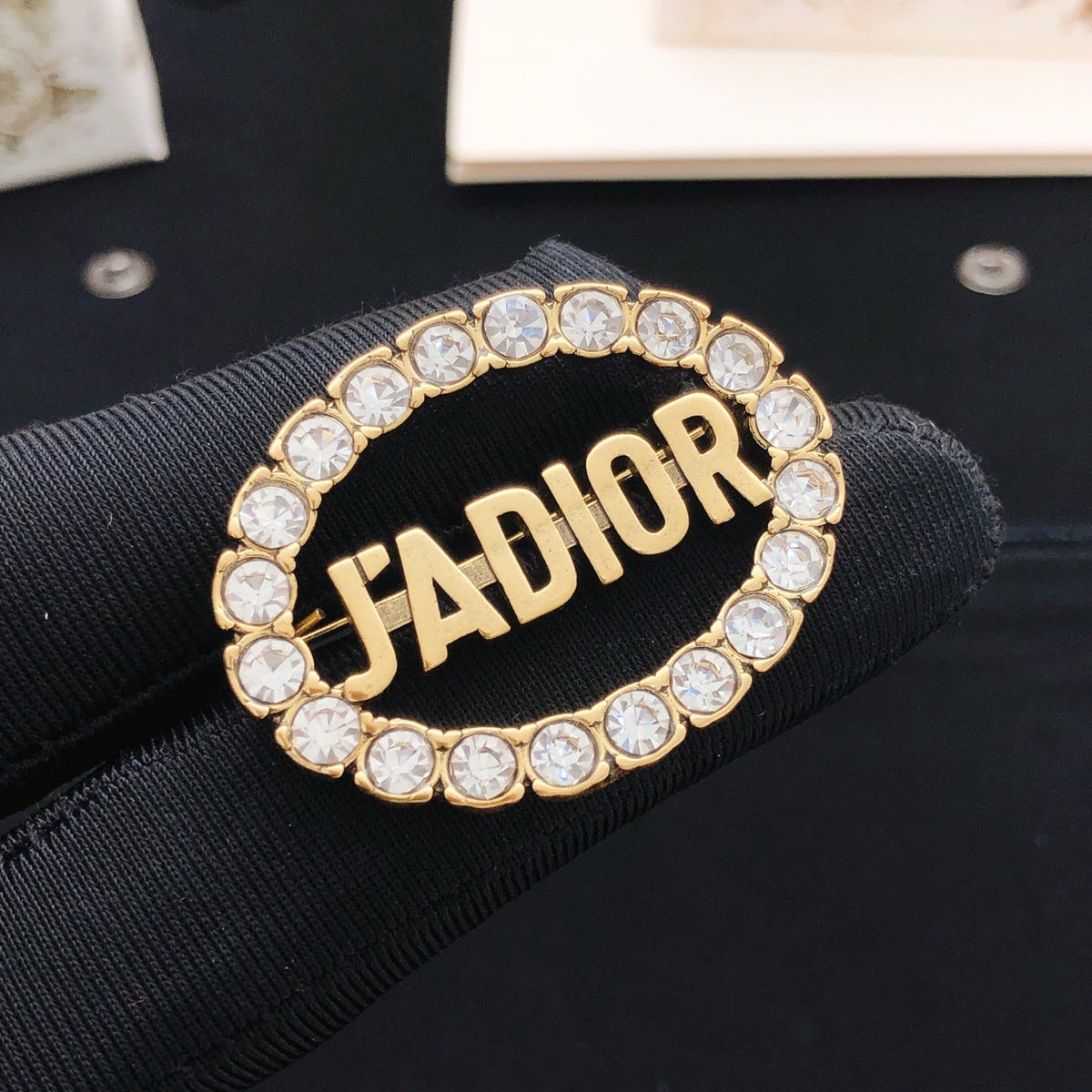 Martin Graham brooch in polished metal-tone – main product view