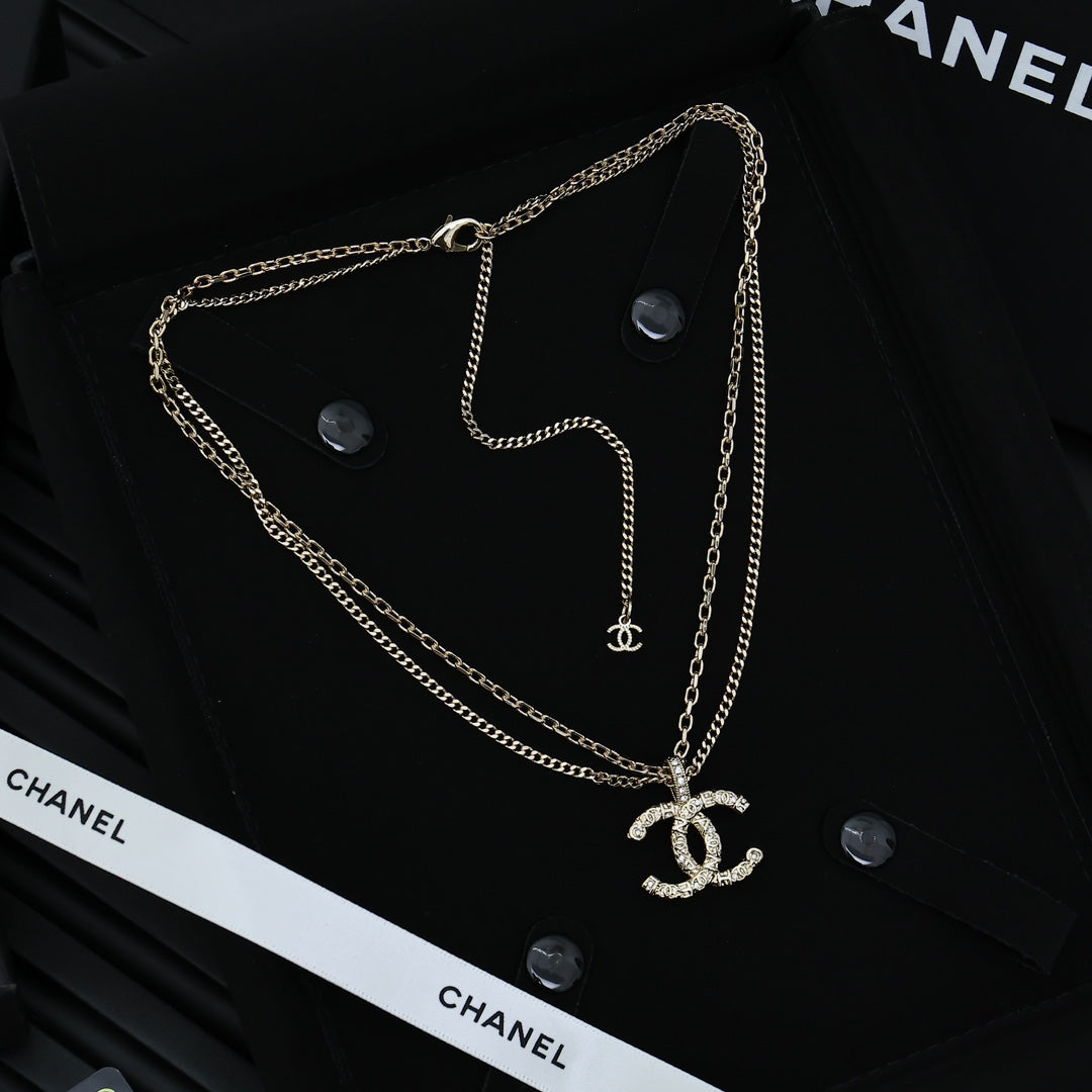 Martin Graham pendant necklace in polished metal-tone – main product view