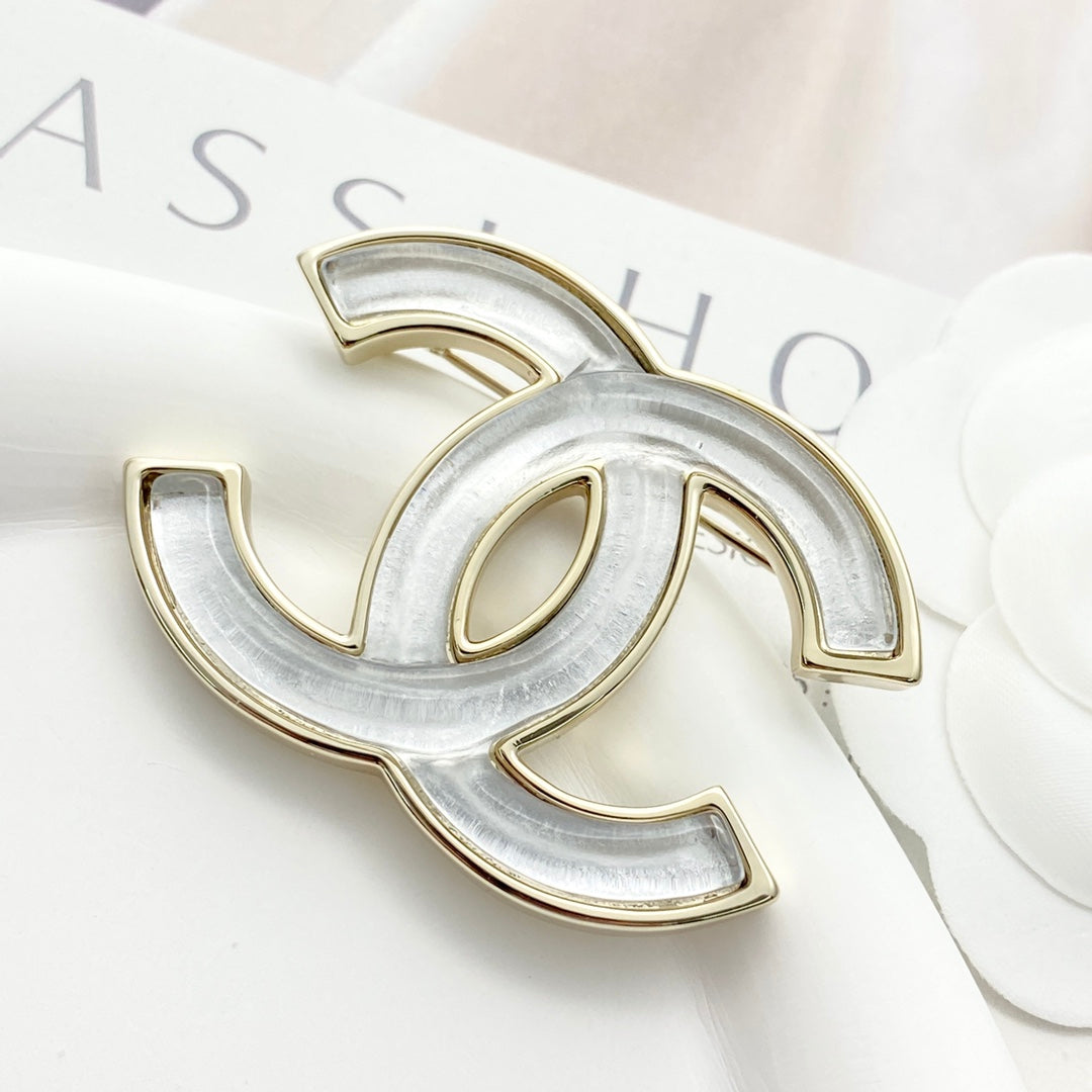 Martin Graham brooch in polished metal-tone – main product view