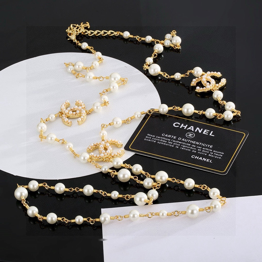 Martin Graham pendant necklace in polished metal-tone – main product view
