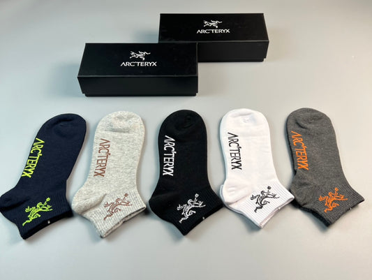Arc'teryx Cotton Colourful Bird And Wordmark Details Ankle Socks - 5-Pair Set