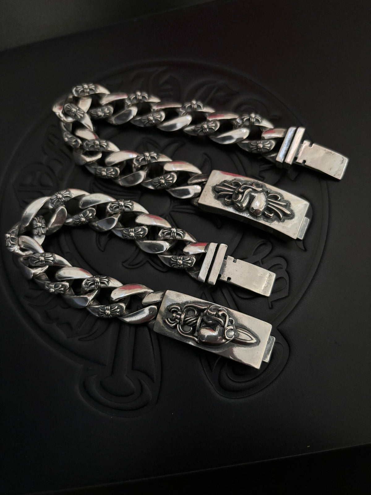 Martin Graham bracelet in polished metal-tone – main product view