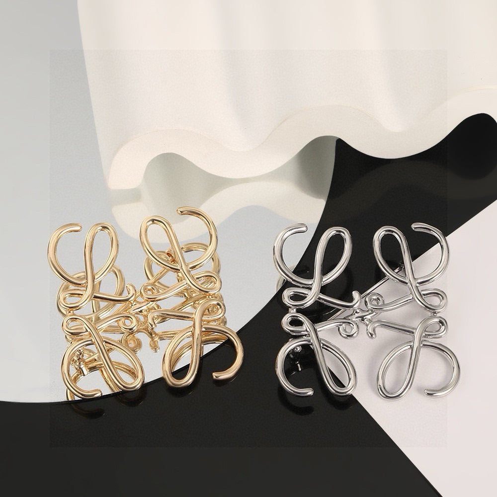 Martin Graham brooch in polished metal-tone – main product view