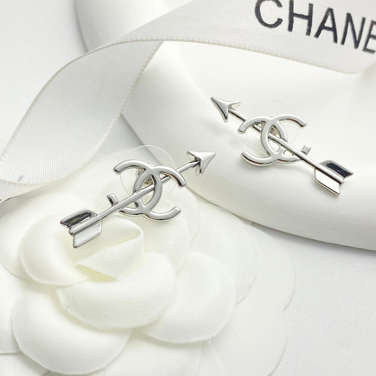 Martin Graham stud earrings in polished metal-tone – main product view