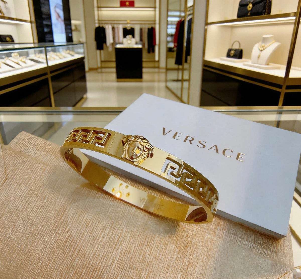 Martin Graham bracelet in polished metal-tone – main product view