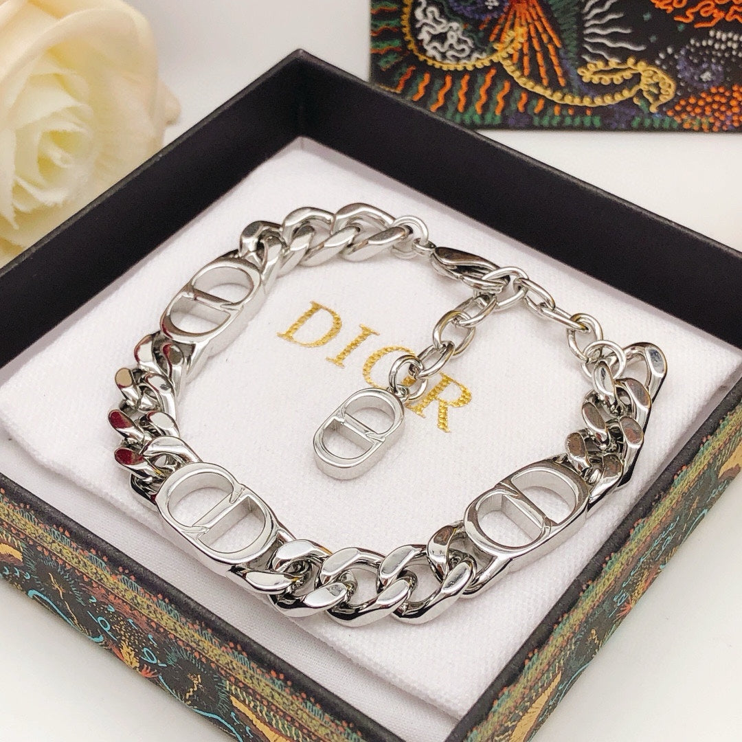 Martin Graham bracelet in polished metal-tone – main product view