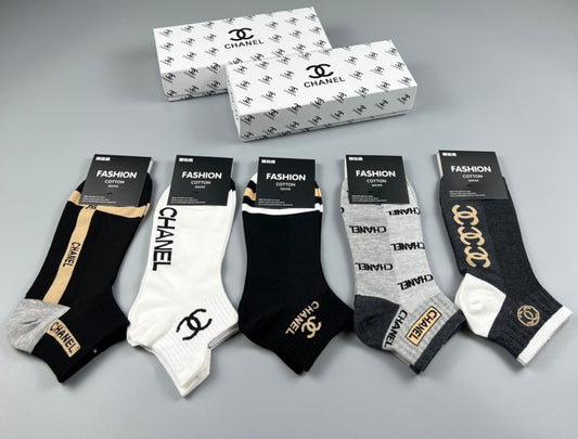 Chanel Cotton Chain And Emblem Graphics No-Show Socks - 5-Pair Set