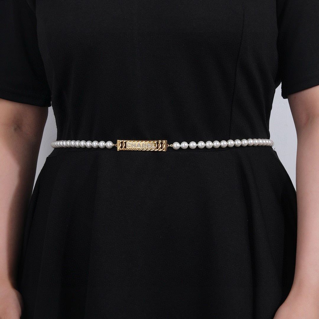 Martin Graham jewelry accessory in polished metal-tone – main product view
