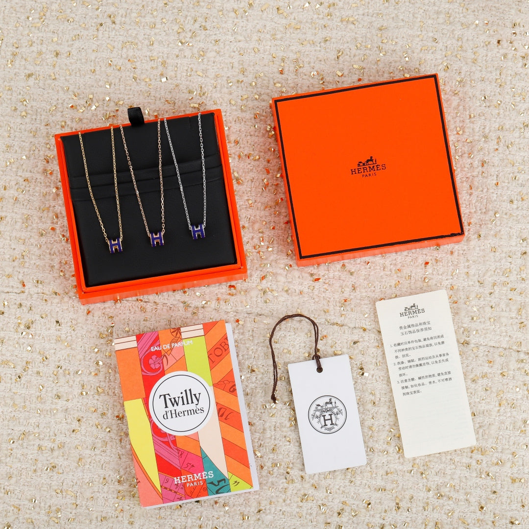 Martin Graham pendant necklace in polished metal-tone – main product view