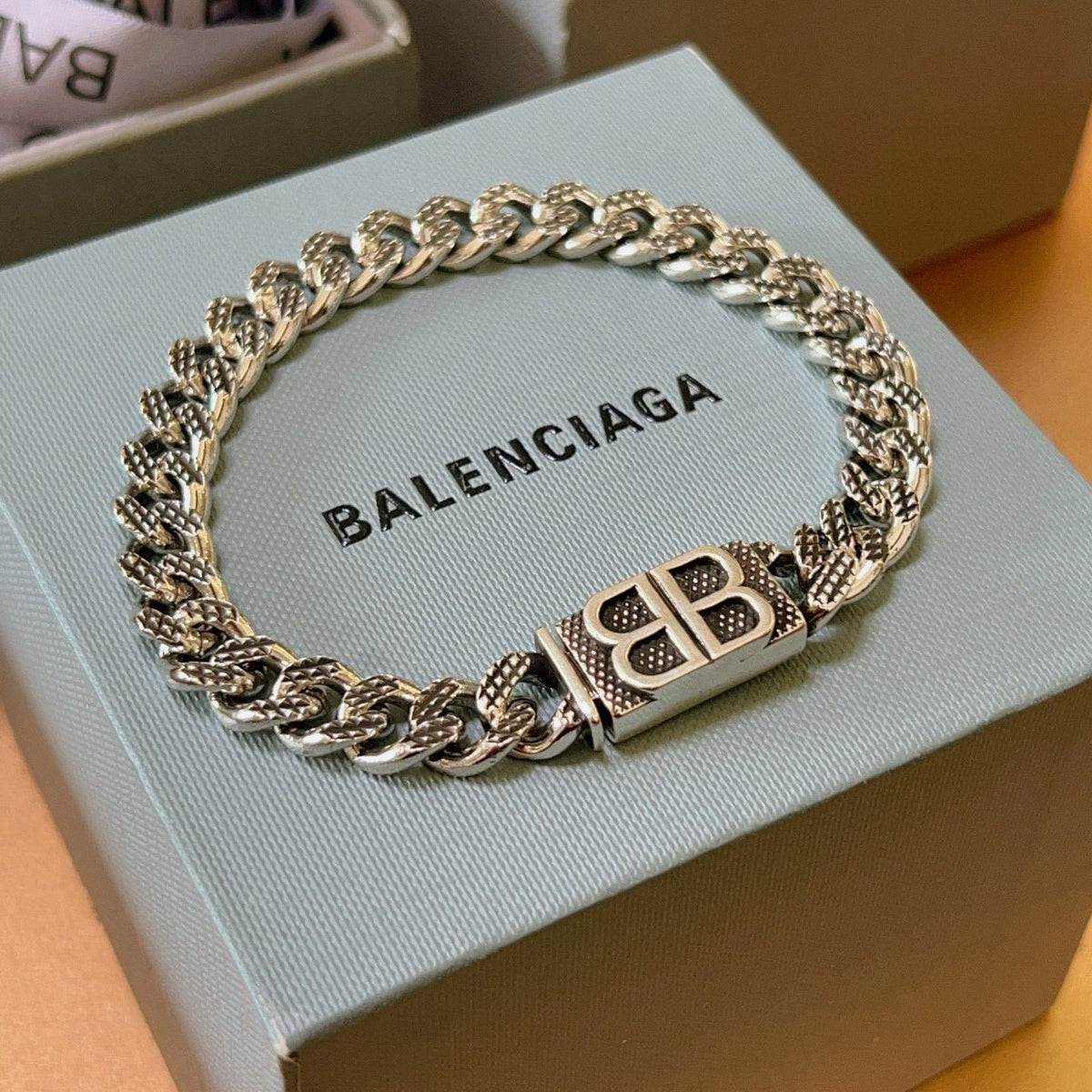 Martin Graham bracelet in polished metal-tone – main product view
