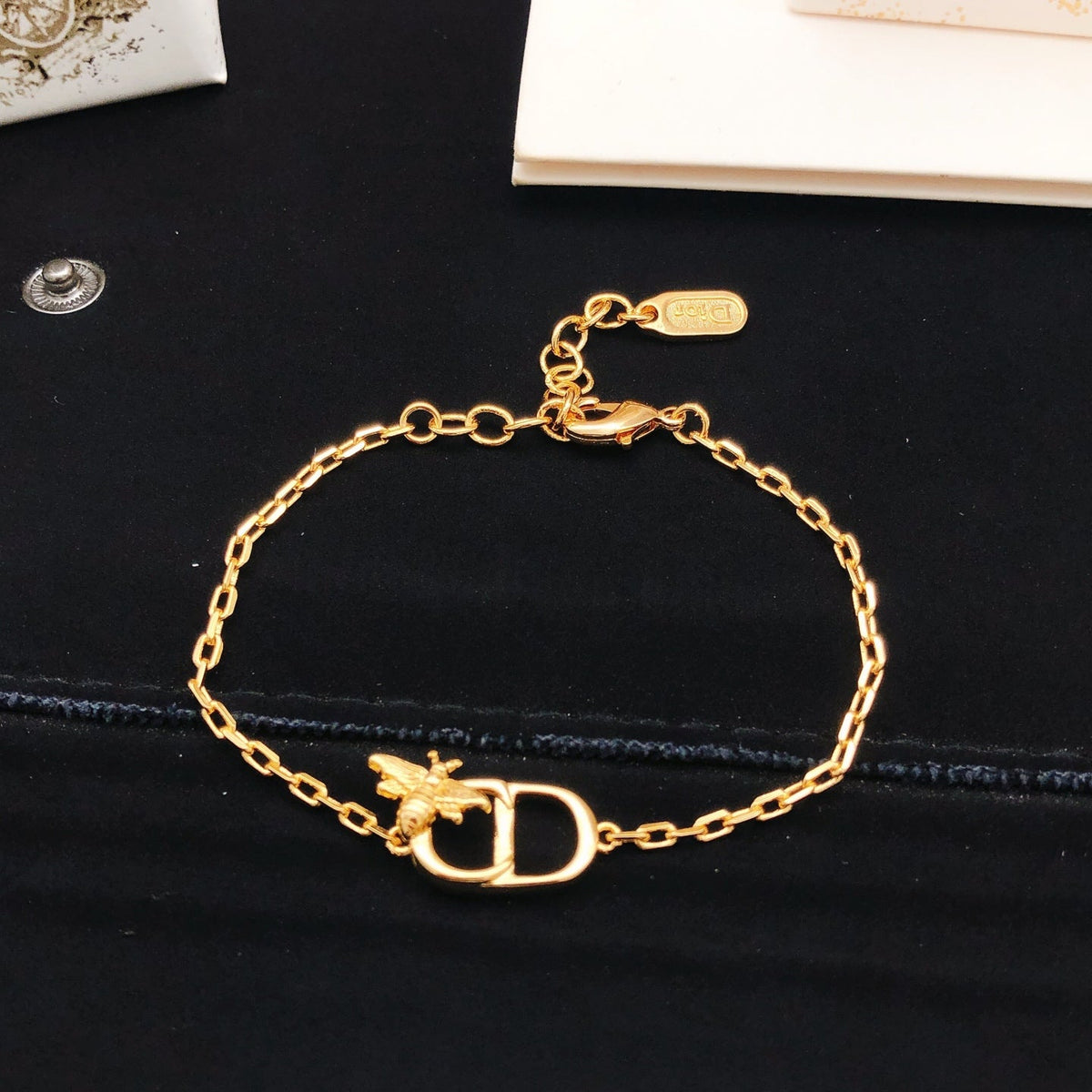 Martin Graham bracelet in polished metal-tone – main product view