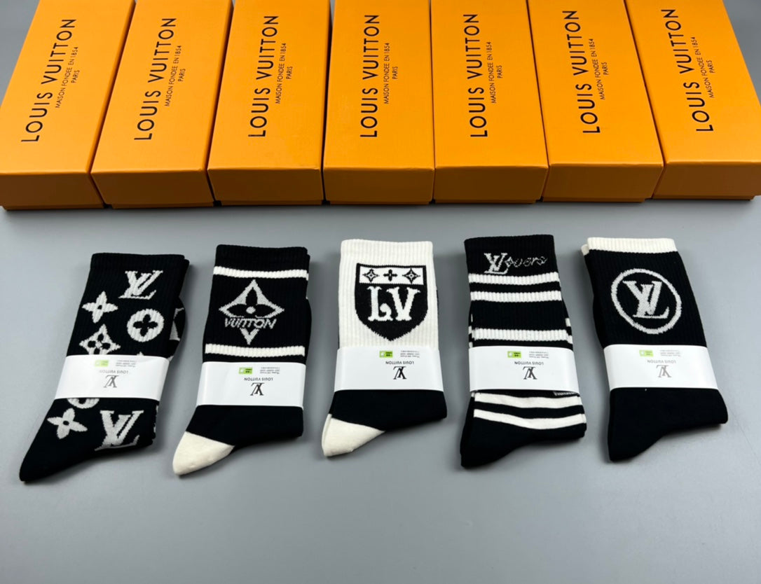 Louis Vuitton Graphic Ankle Socks - 5-Pair Box