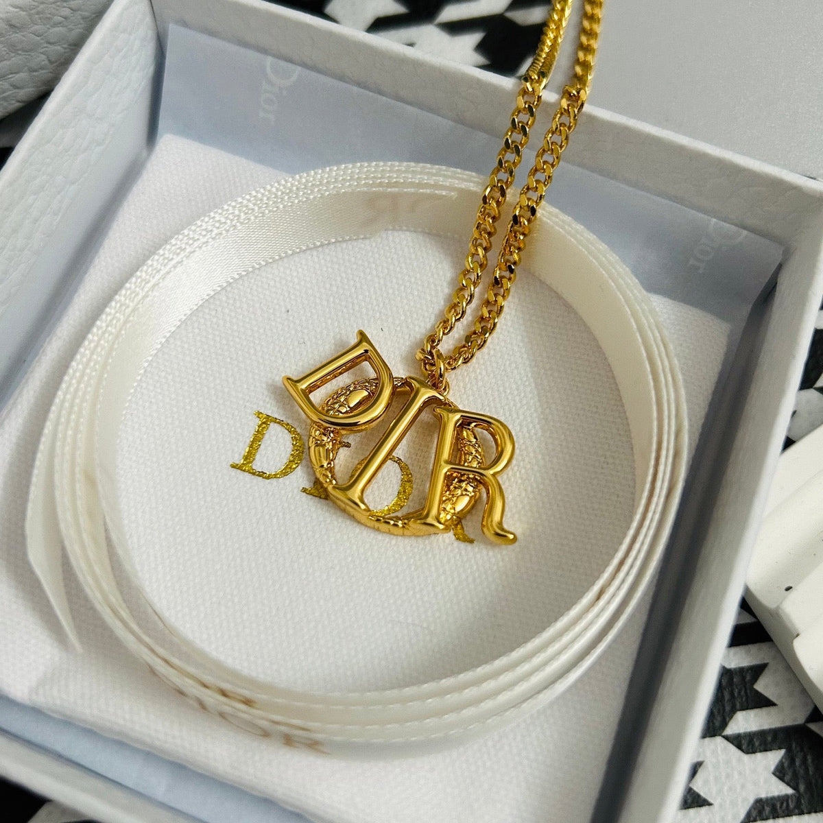 Martin Graham pendant necklace in polished metal-tone – main product view
