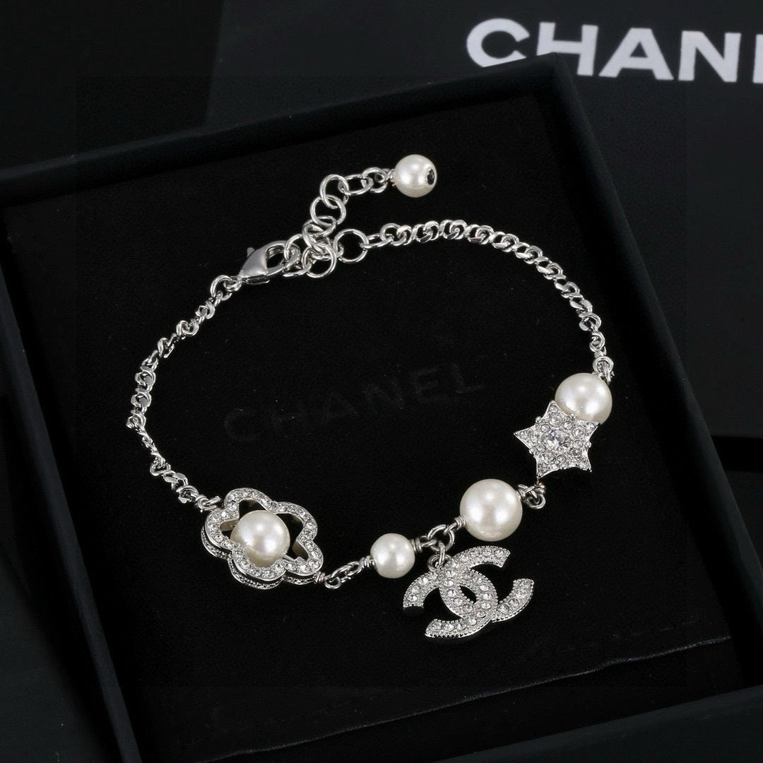 Martin Graham bracelet in polished metal-tone – main product view