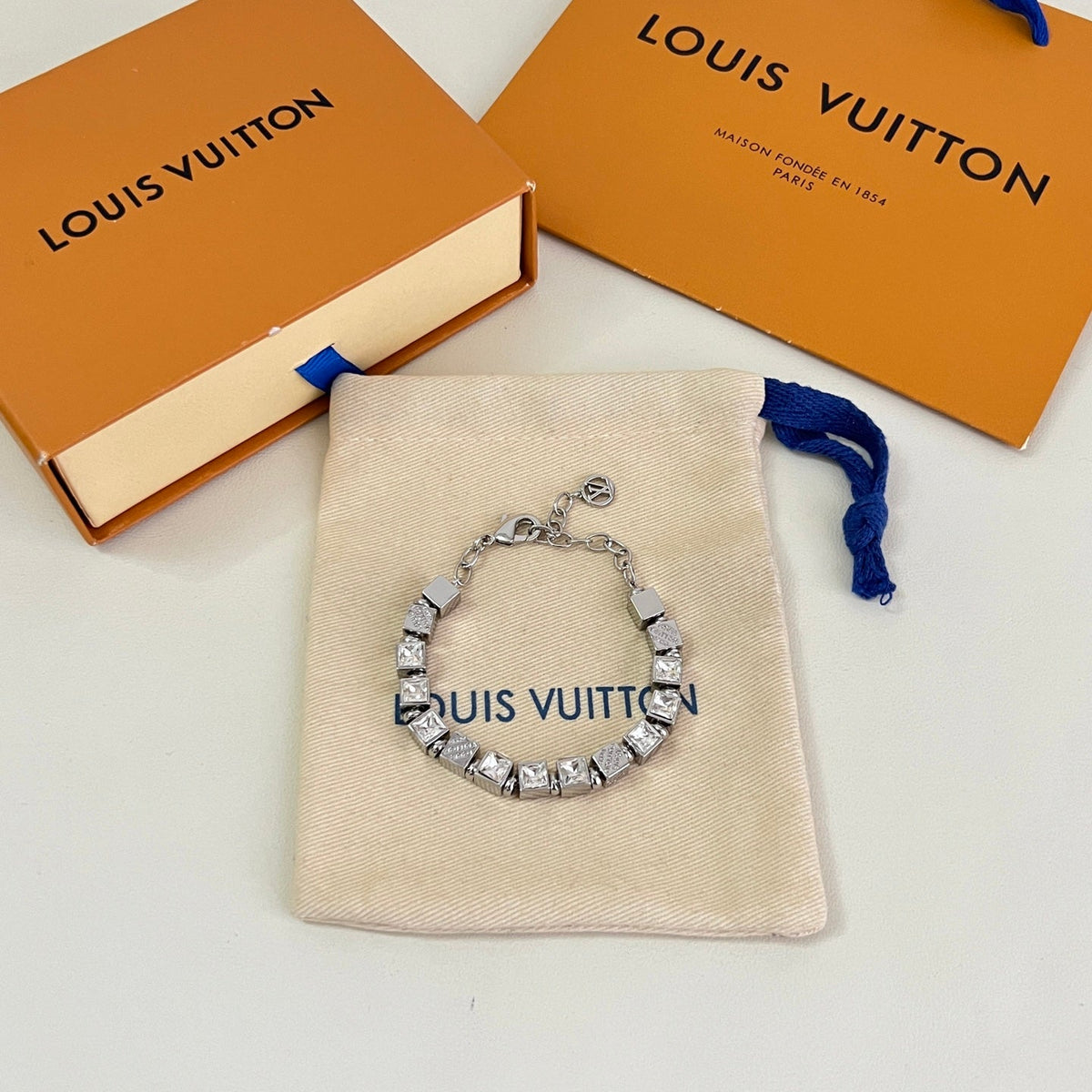 Martin Graham bracelet in polished metal-tone – main product view
