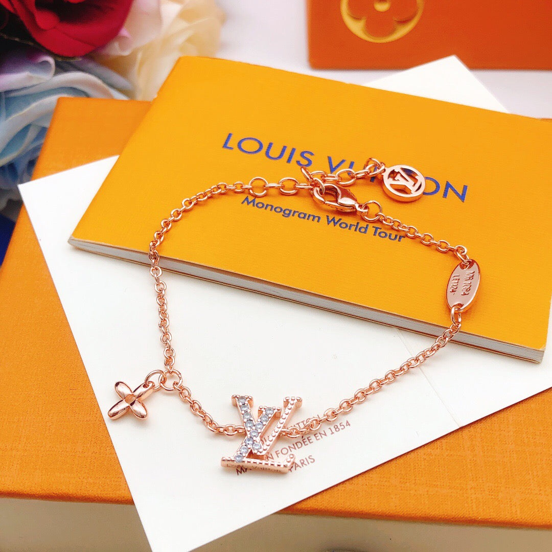 Martin Graham bracelet in polished metal-tone – main product view