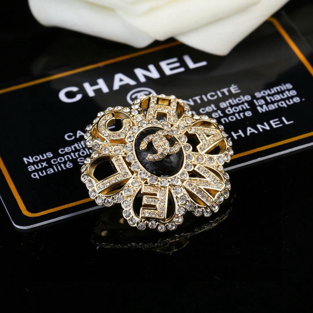 Martin Graham brooch in polished metal-tone – main product view