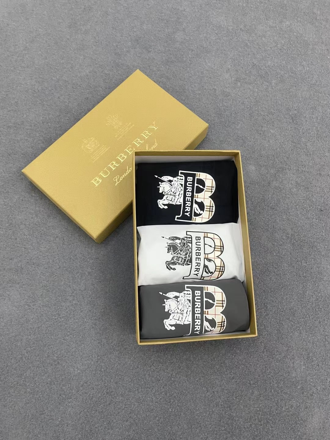 Burberry Appliqué Motif Men's Trunk Underwear - 3-Piece Box