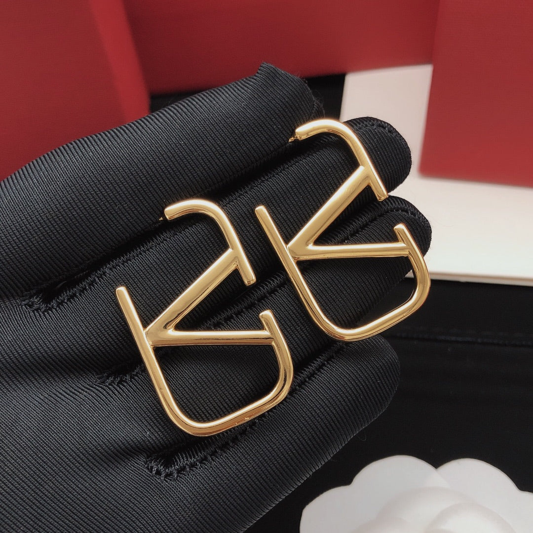 Martin Graham stud earrings in polished metal-tone – main product view