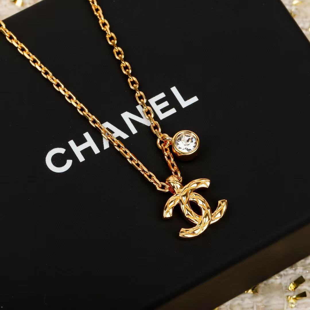 Martin Graham pendant necklace in polished metal-tone – main product view