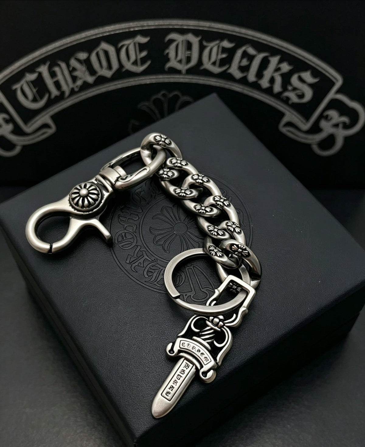Martin Graham chain accessory in polished metal-tone – main product view