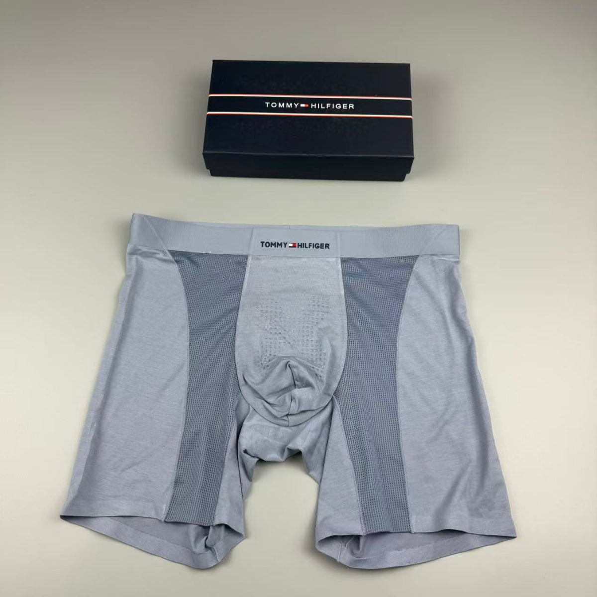 Tommy Hilfiger Logo Detail Men's Boxer Briefs - 3-Piece Box