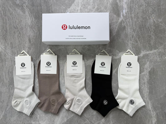 Lululemon Modal Simple Contrast Emblems Ankle Socks - 5-Pair Set