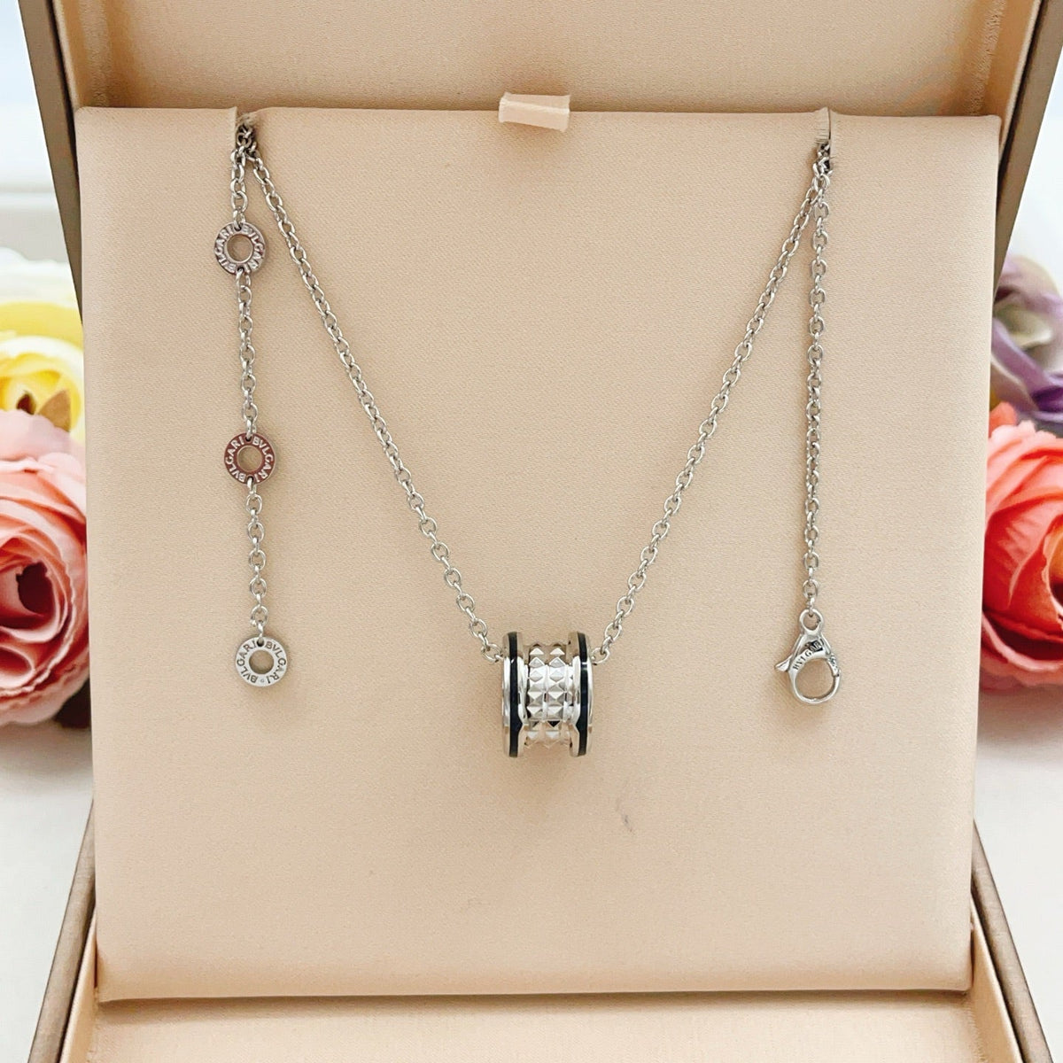 Martin Graham pendant necklace in polished metal-tone – main product view