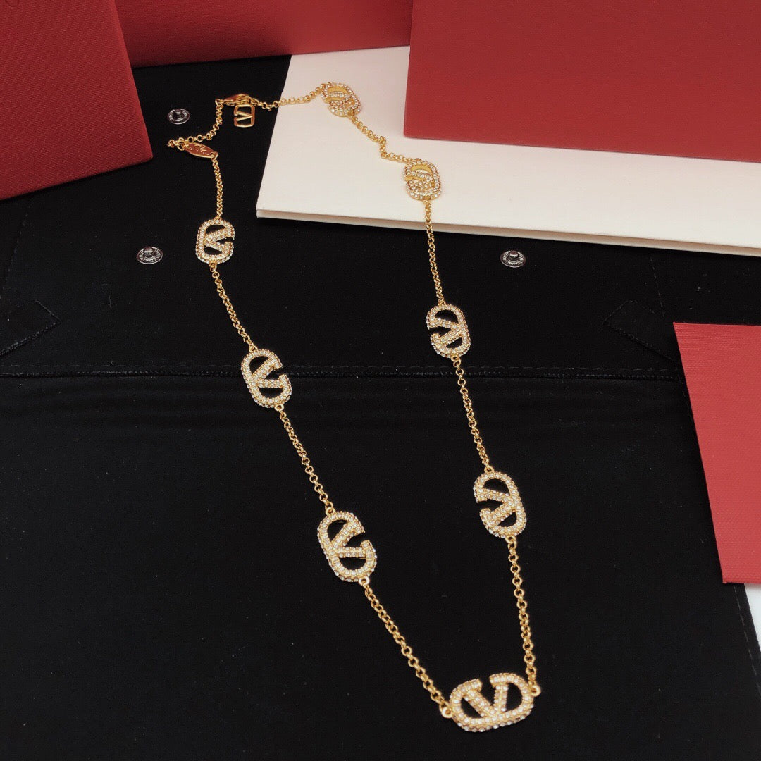 Martin Graham pendant necklace in polished metal-tone – main product view