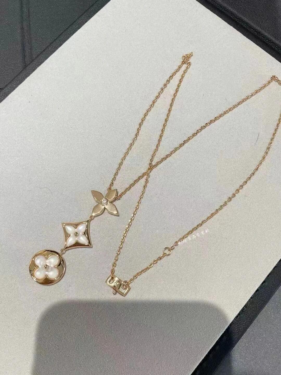 Martin Graham pendant necklace in polished metal-tone – main product view