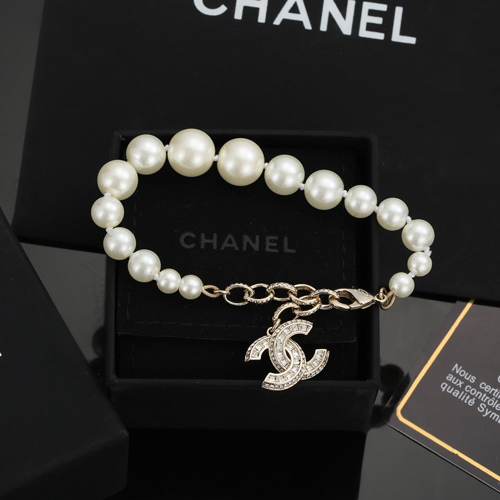Martin Graham bracelet in polished metal-tone – main product view