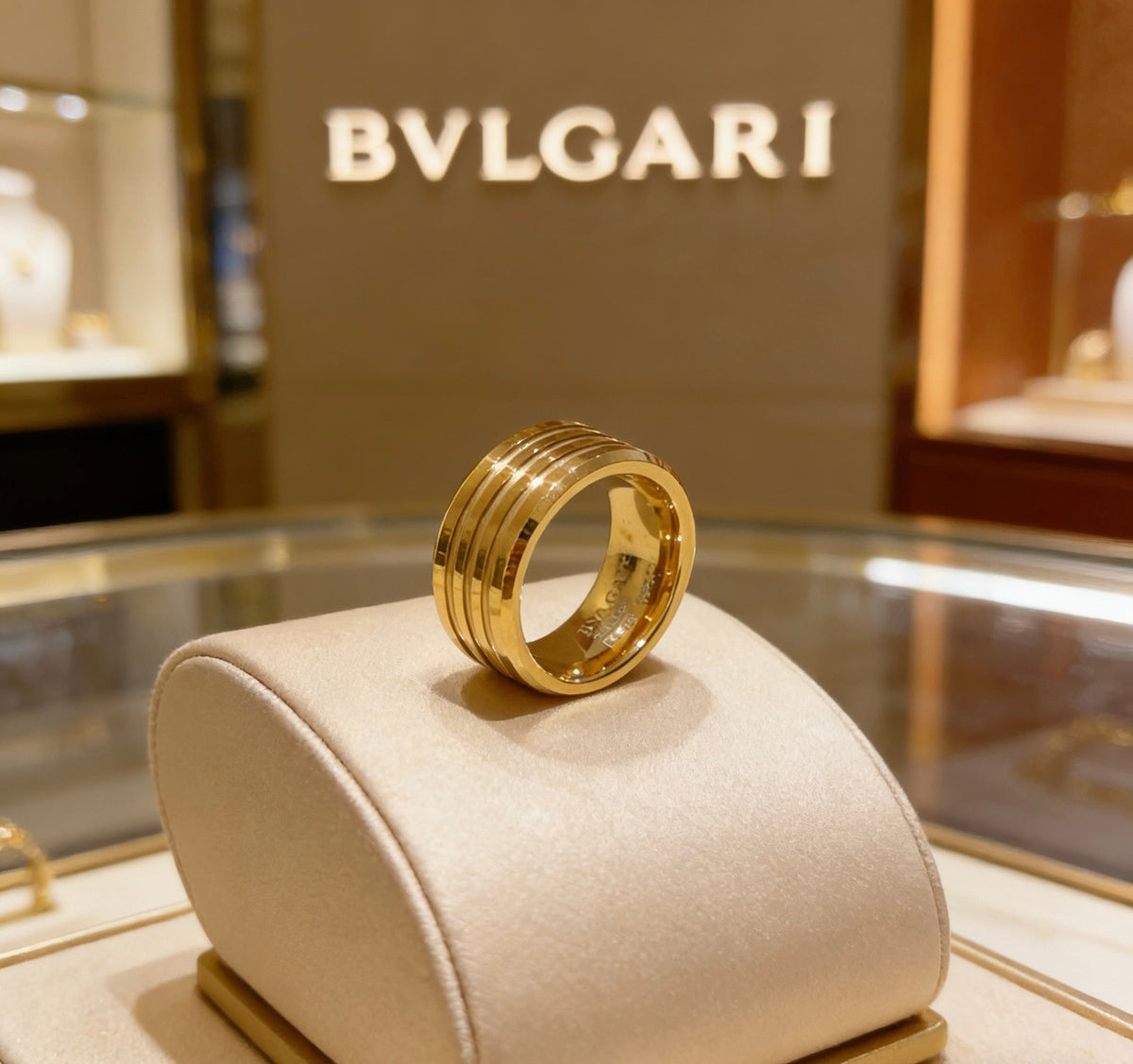 Martin Graham ring in polished metal-tone – main product view