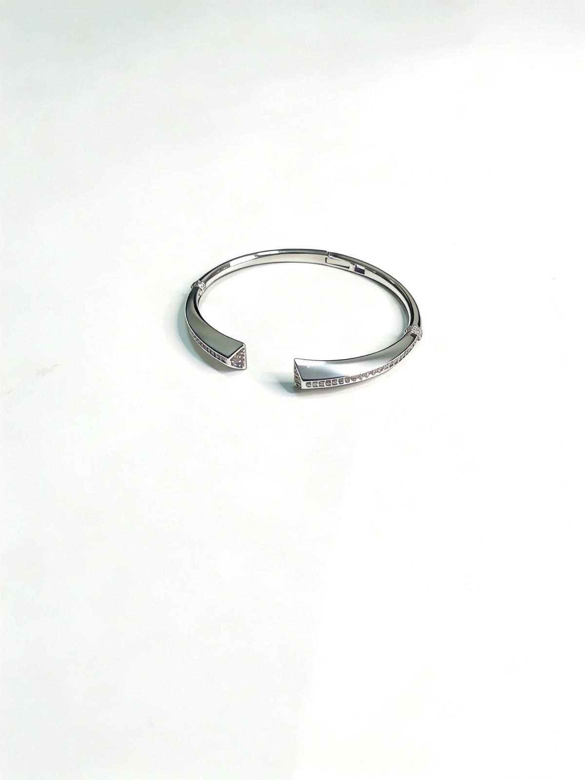 Martin Graham bracelet in polished metal-tone – main product view