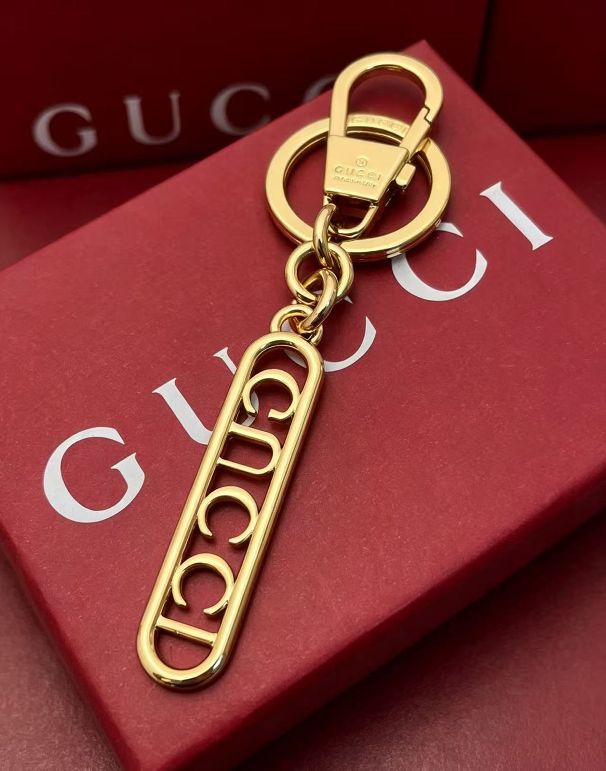 Martin Graham keychain in polished metal-tone – main product view