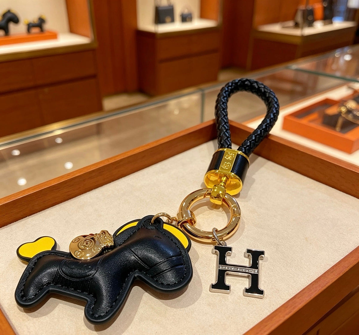 Martin Graham keychain in polished metal-tone – main product view