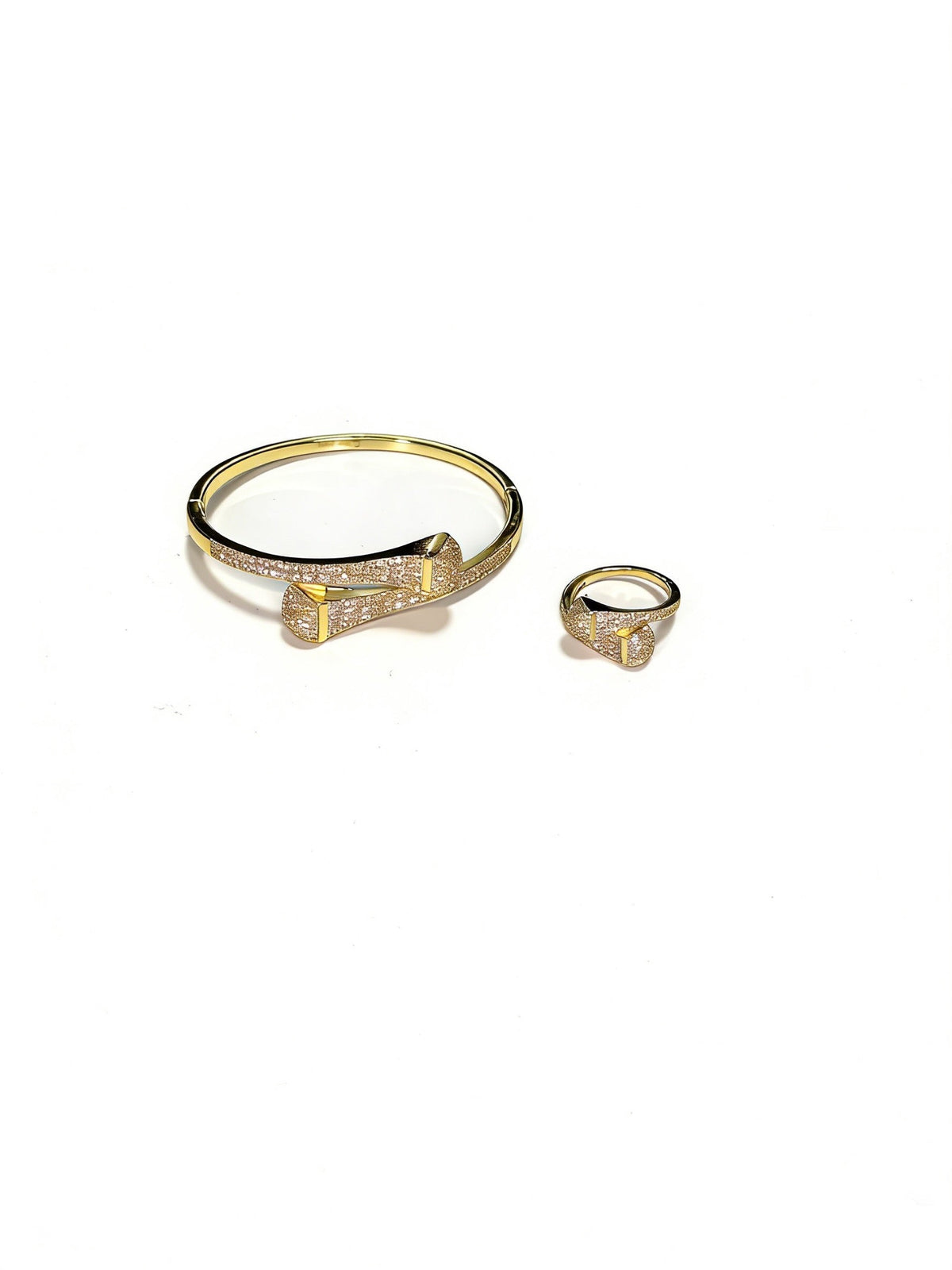 Martin Graham bracelet in polished metal-tone – front view