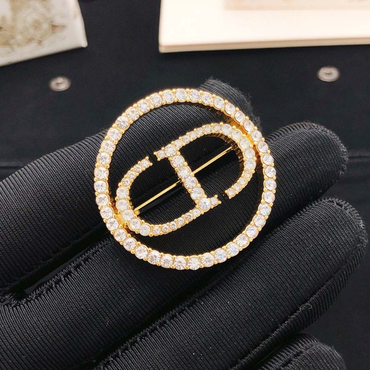 Martin Graham brooch in polished metal-tone – front view