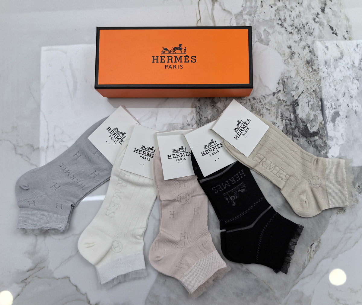 Hermes Mixed Neutral Logo Detail No-Show Socks - 5-Pair Set