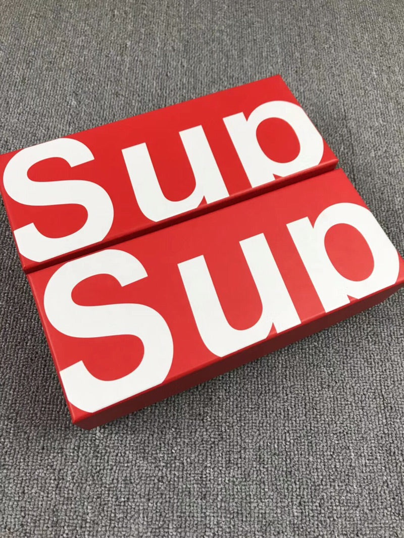 Supreme Classic Apparel - 4-Piece Box