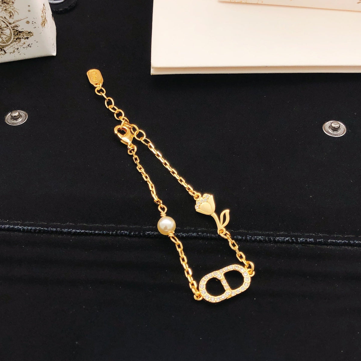 Martin Graham bracelet in polished metal-tone – front view