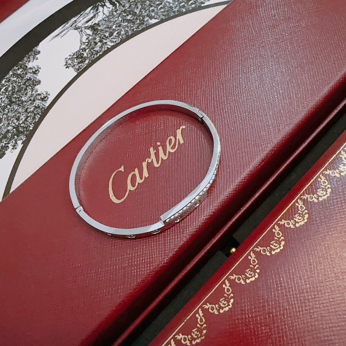 Martin Graham bracelet in polished metal-tone – front view
