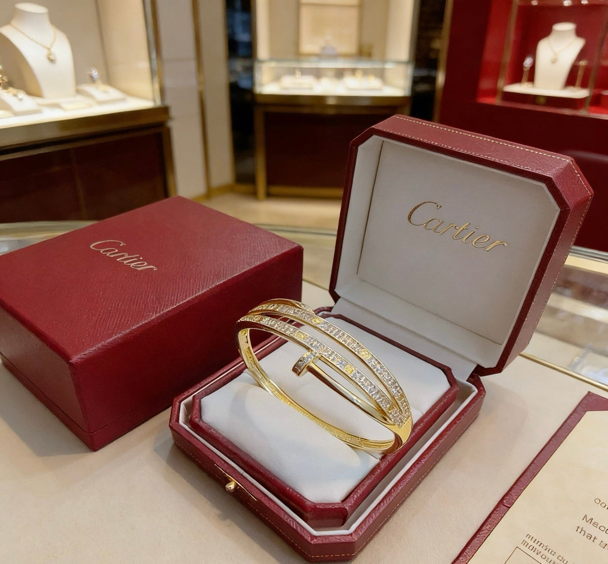 Martin Graham bracelet in polished metal-tone – front view