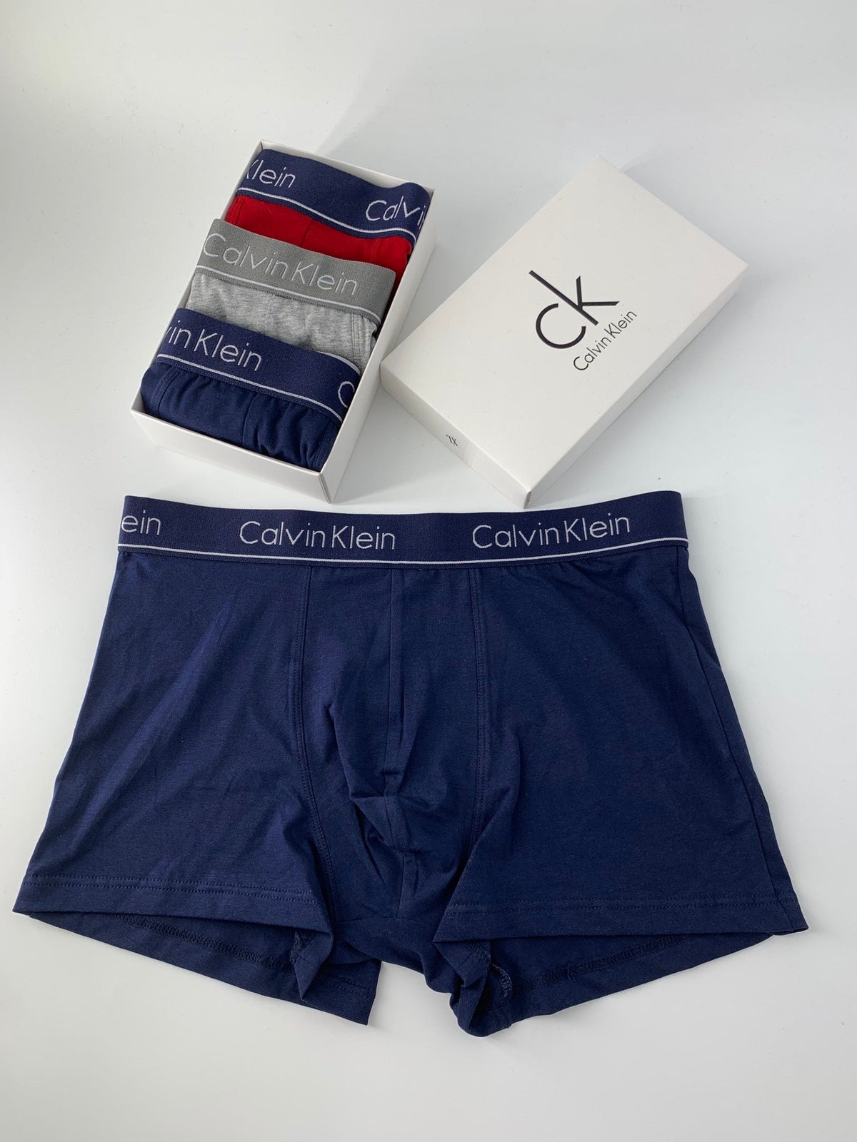 Calvin Klein Cotton Solid Panels And Visible Emblem Details Men's Boxer Briefs - 3-Piece Box