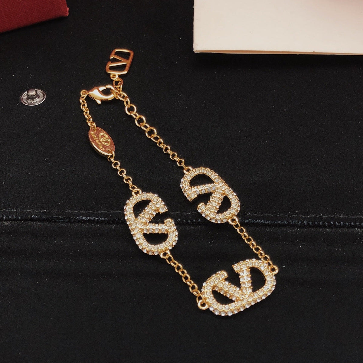 Martin Graham bracelet in polished metal-tone – front view