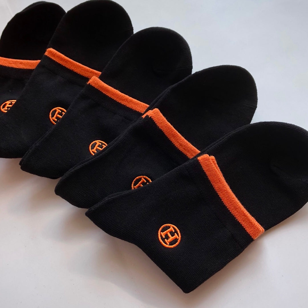 Hermes Orange Accent Mid-Calf Socks - 5-Pair Box