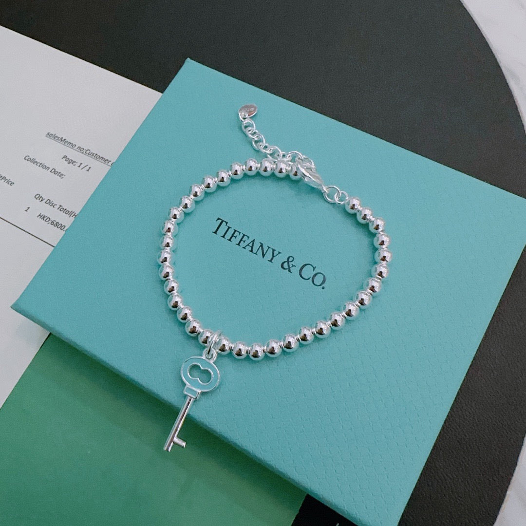 Martin Graham bracelet in polished metal-tone – front product view