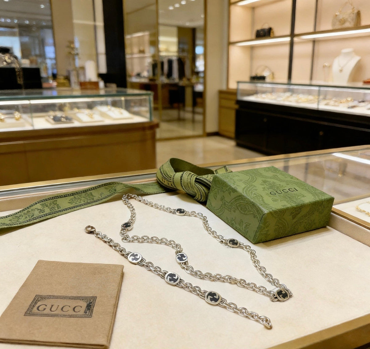 Martin Graham bracelet in polished metal-tone – front product view