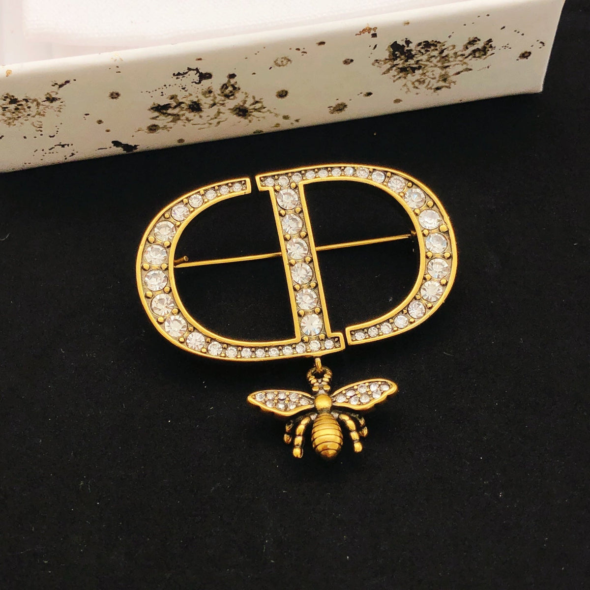 Martin Graham brooch in polished metal-tone – front view