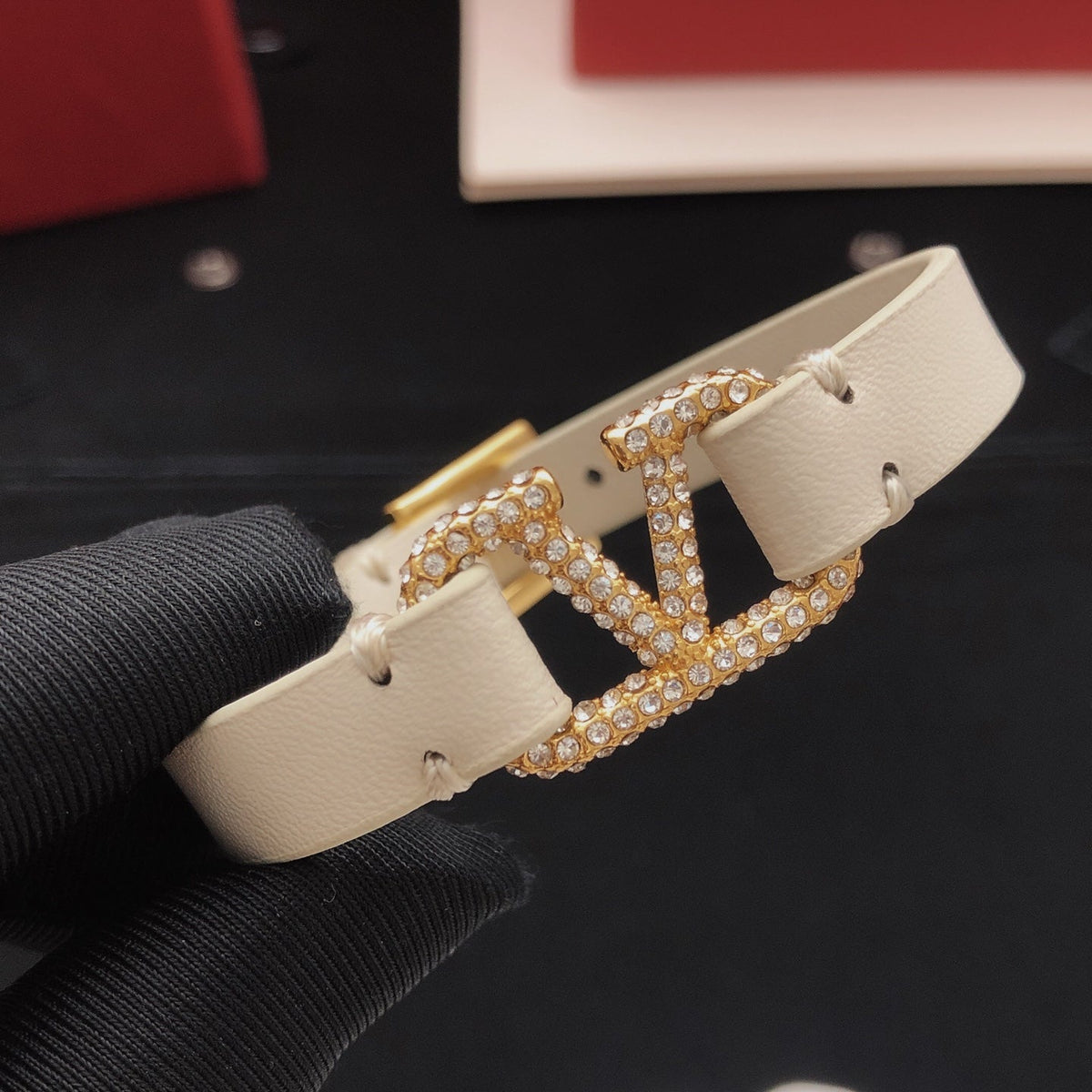 Martin Graham bracelet in polished metal-tone – front view