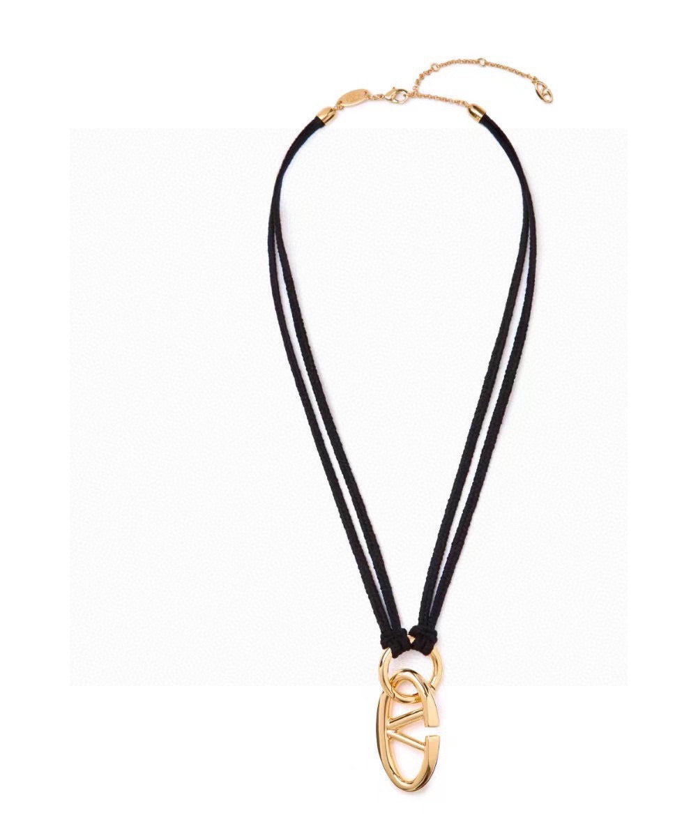 Martin Graham pendant necklace in polished metal-tone – front view